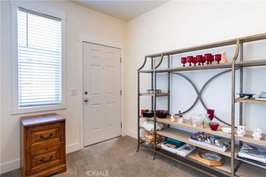 391 Lark Dr, Paso Robles, CA 93446