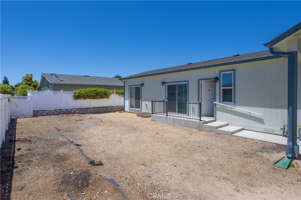 391 Lark Dr, Paso Robles, CA 93446