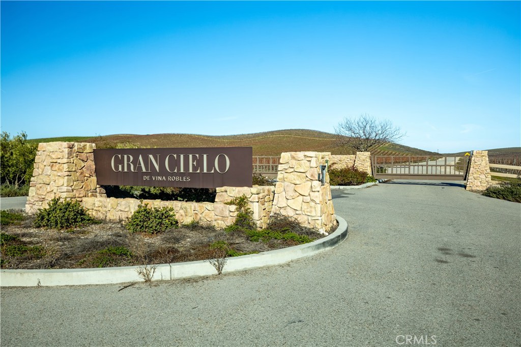 3978 Caroline Ct, Paso Robles, CA 93446