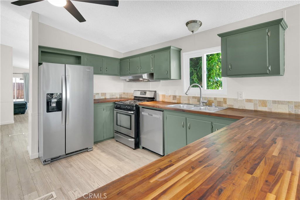 2425 Bridle Trail Ln, Paso Robles, CA 93446