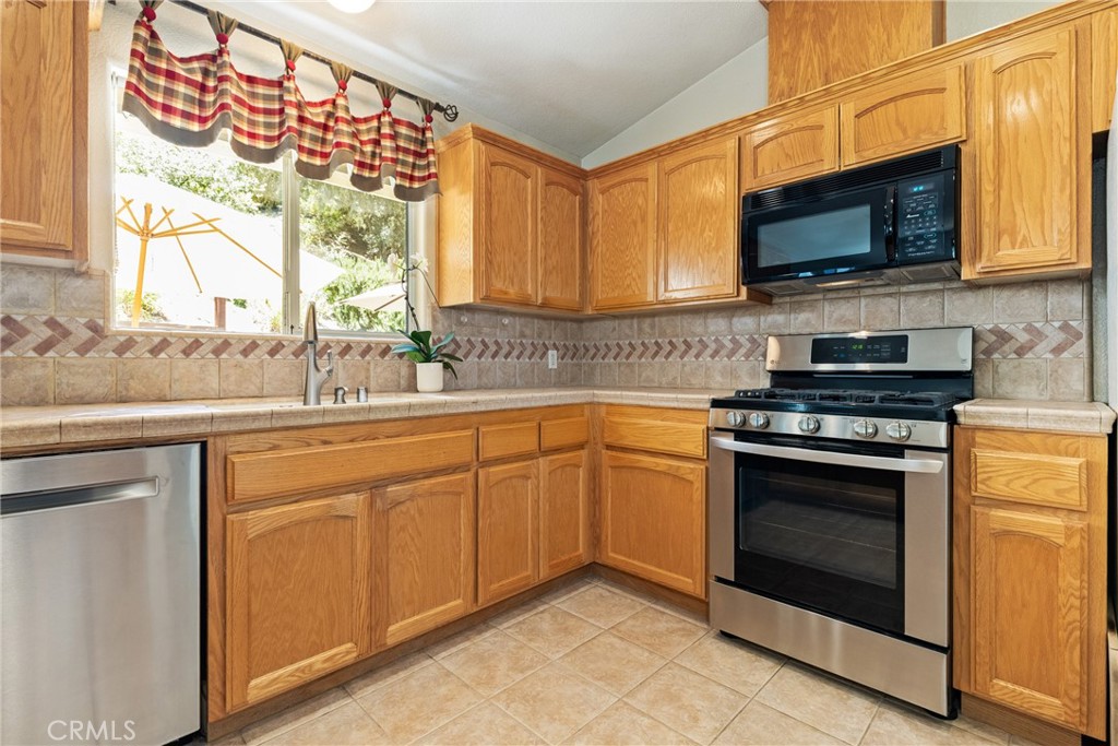 3270 Arena, Atascadero, CA 93422