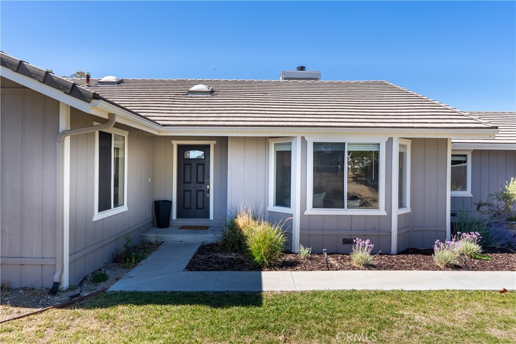 164 Helgren Ct, Templeton, CA 93465