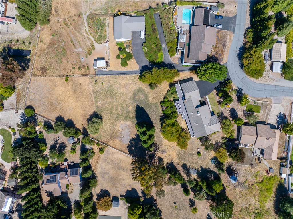 164 Helgren Ct, Templeton, CA 93465