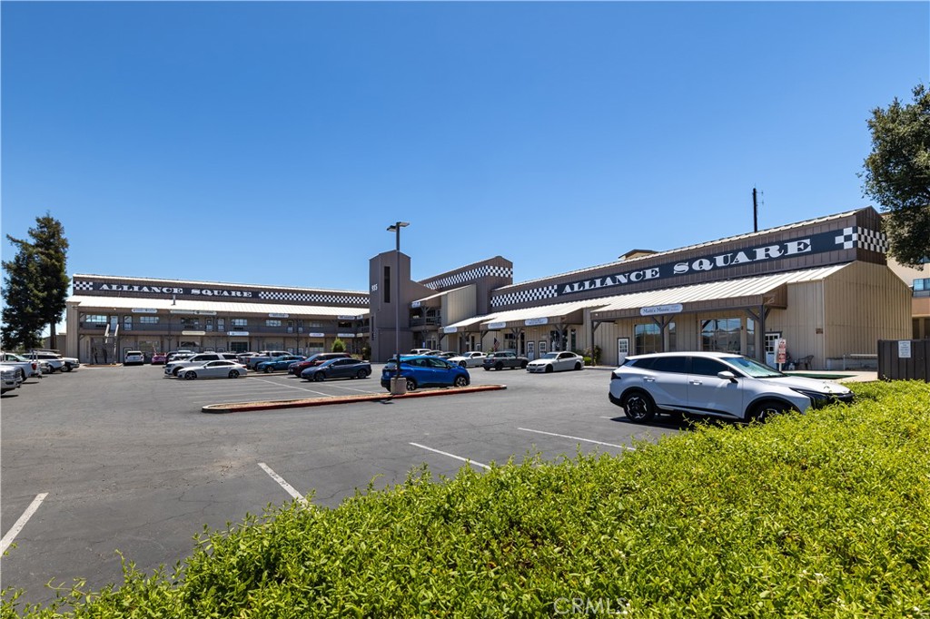 935 Riverside #24, Paso Robles, CA 93446