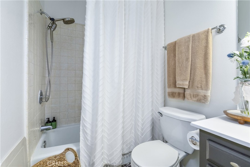 5580 Deer Creek, Paso Robles, CA 93446