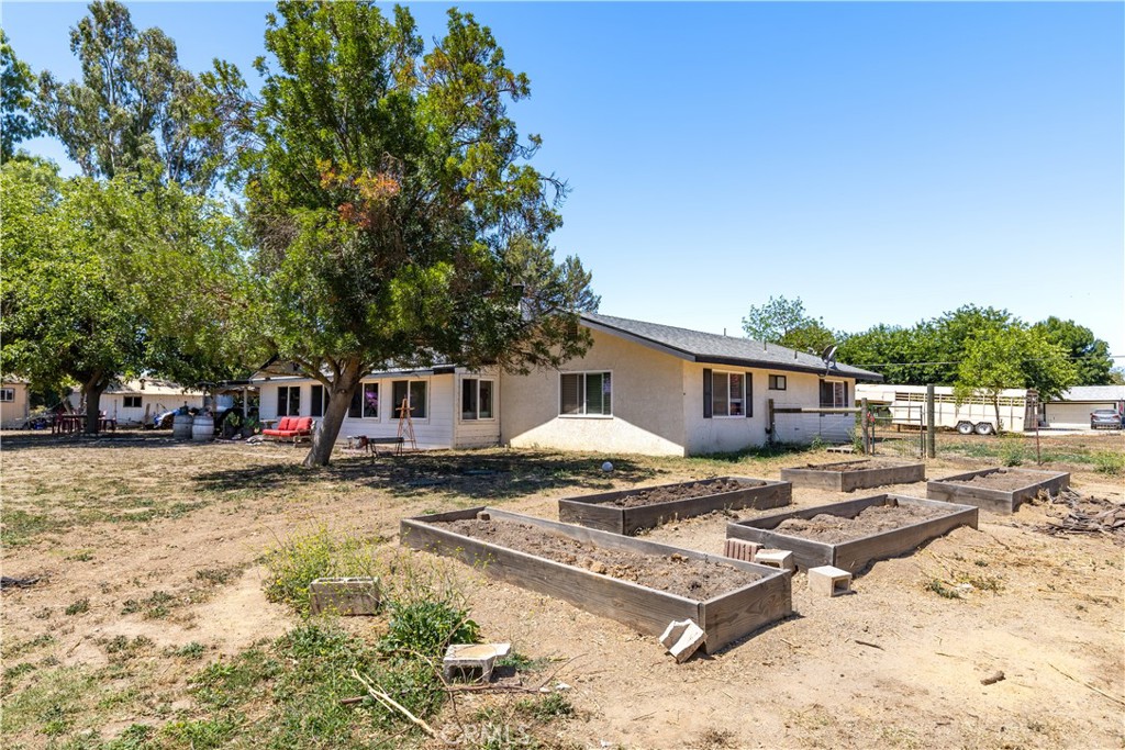 5580 Deer Creek, Paso Robles, CA 93446