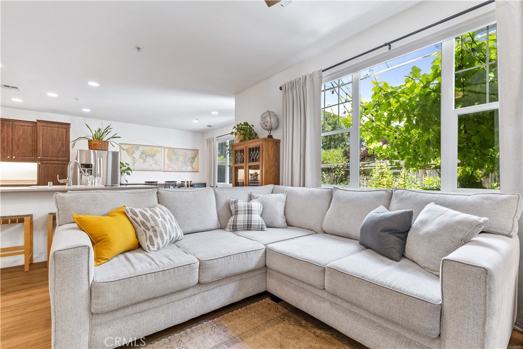 9135 Arbol Del Rosal Way, Atascadero, CA 93422