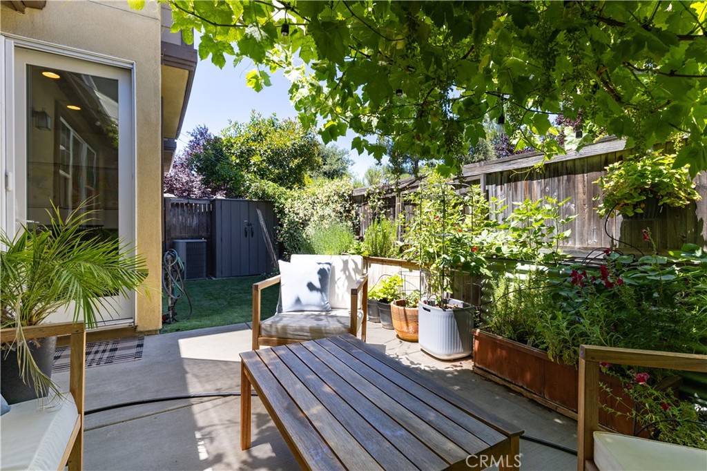 9135 Arbol Del Rosal Way, Atascadero, CA 93422