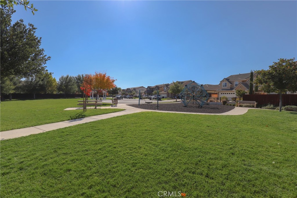 9135 Arbol Del Rosal Way, Atascadero, CA 93422