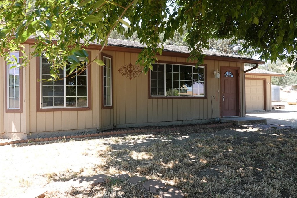 7950 Blue Moon Rd, Paso Robles, CA 93446
