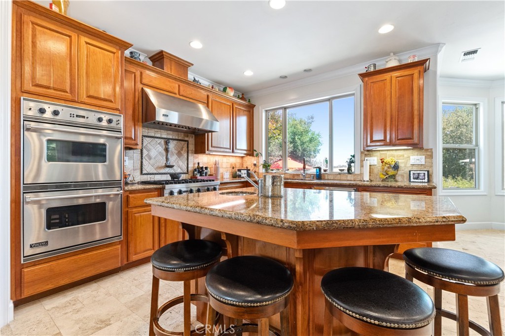 2045 Vista De La Vina, Templeton, CA 93465