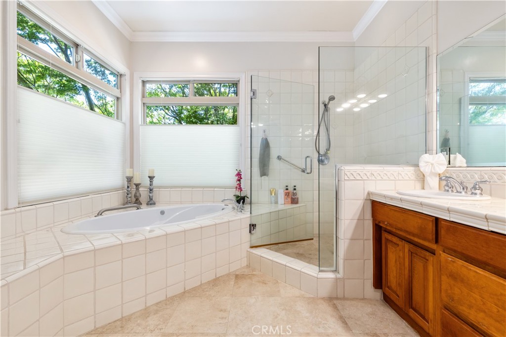 2045 Vista De La Vina, Templeton, CA 93465