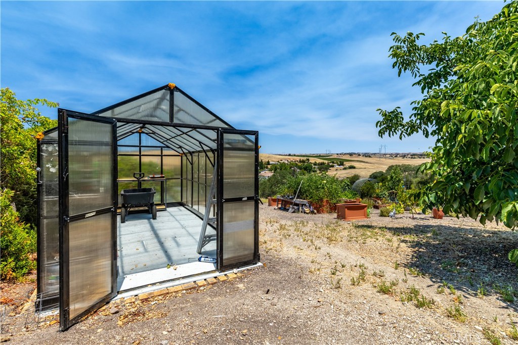 2045 Vista De La Vina, Templeton, CA 93465