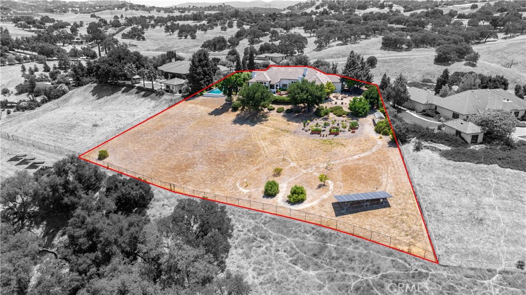 2045 Vista De La Vina, Templeton, CA 93465