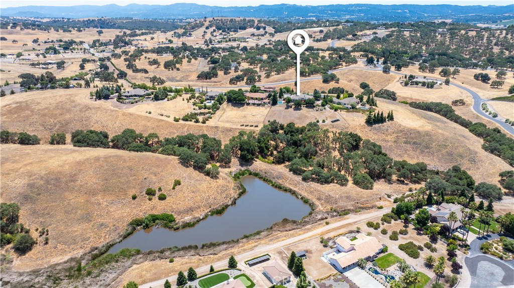 2045 Vista De La Vina, Templeton, CA 93465