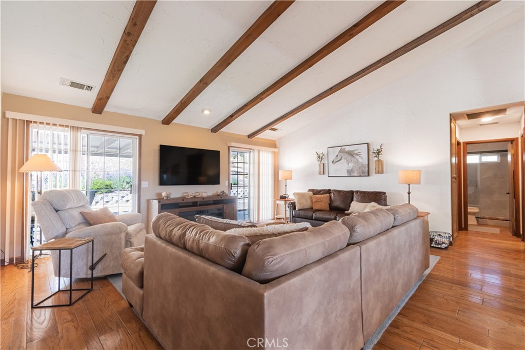 2085 Hanging Tree, Templeton, CA 93465