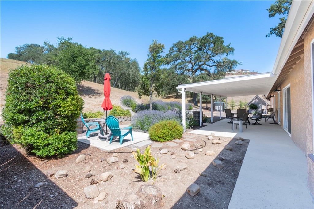 2085 Hanging Tree, Templeton, CA 93465