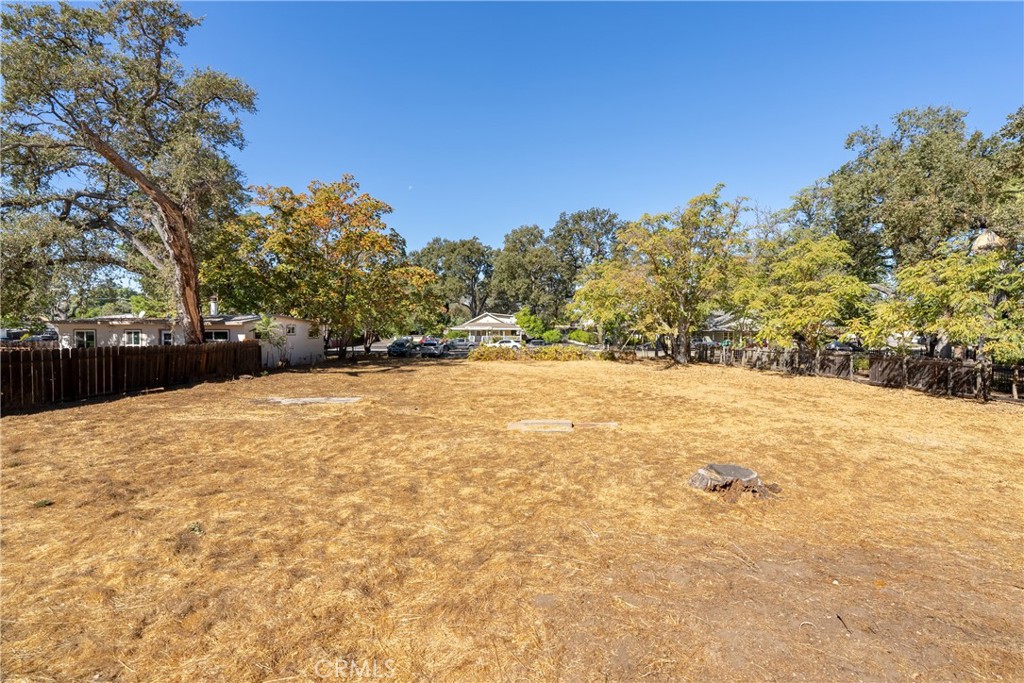 93 S Main St, Templeton, CA 93465
