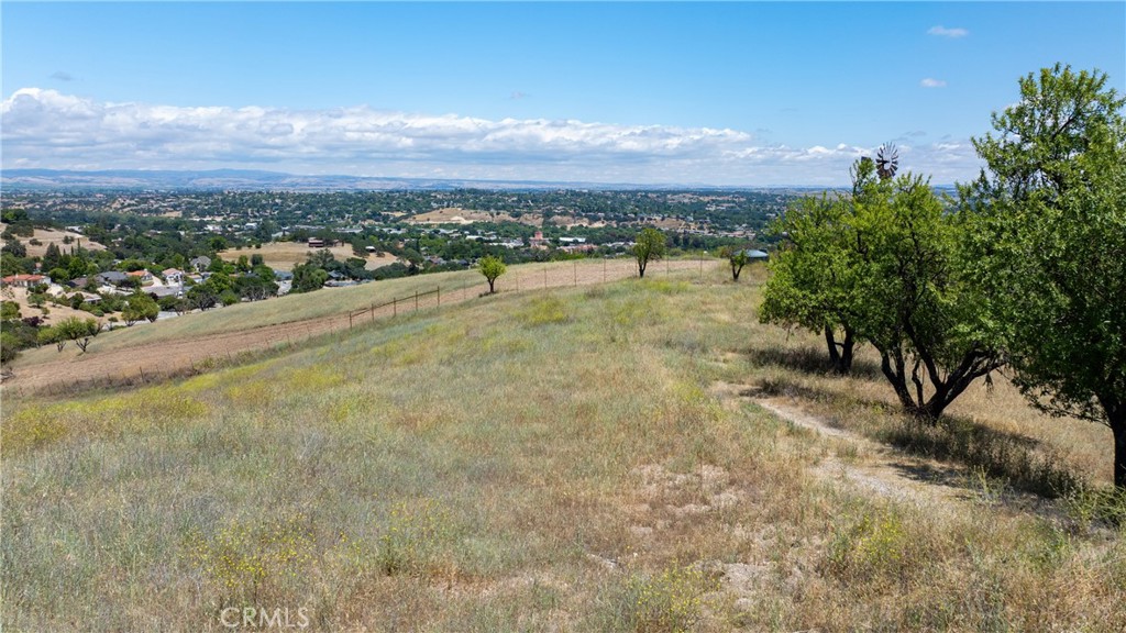 0 Calle Almendra, Paso Robles, CA 93446