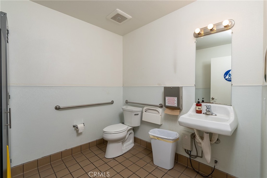 915 13th St, Paso Robles, CA 93446