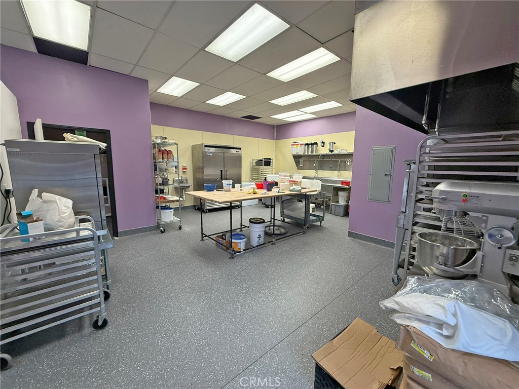 915 13th St, Paso Robles, CA 93446