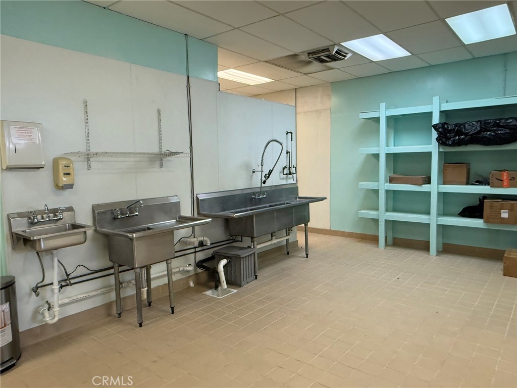 915 13th St, Paso Robles, CA 93446