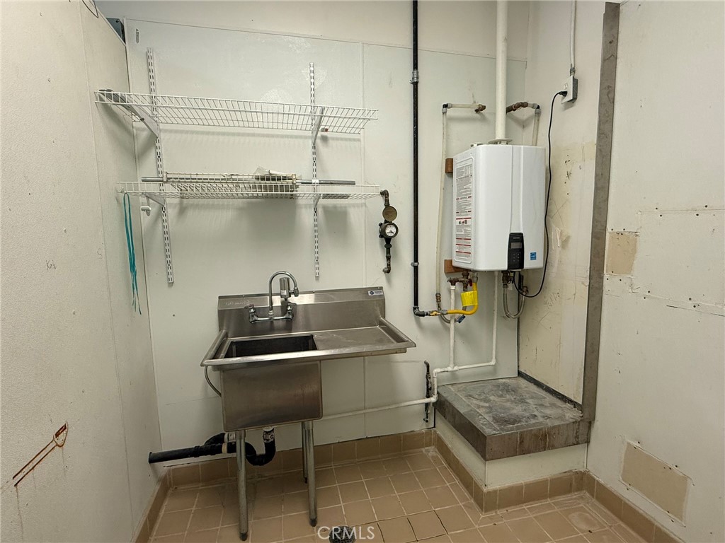 915 13th St, Paso Robles, CA 93446
