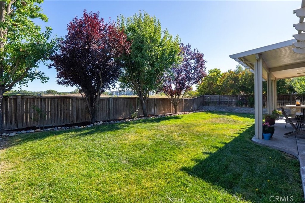 925 Rosebay Way, Templeton, CA 93465