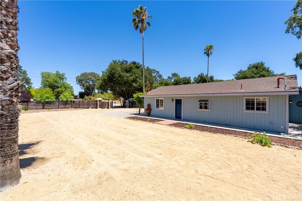 1820 San Ramon, Atascadero, CA 93422