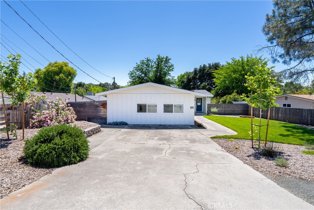 9606 Atascadero, Atascadero, CA 93422