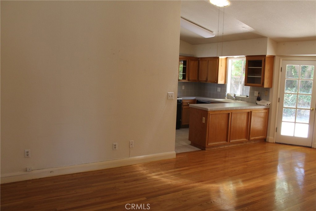 1149 Caddie Ln, Paso Robles, CA 93446