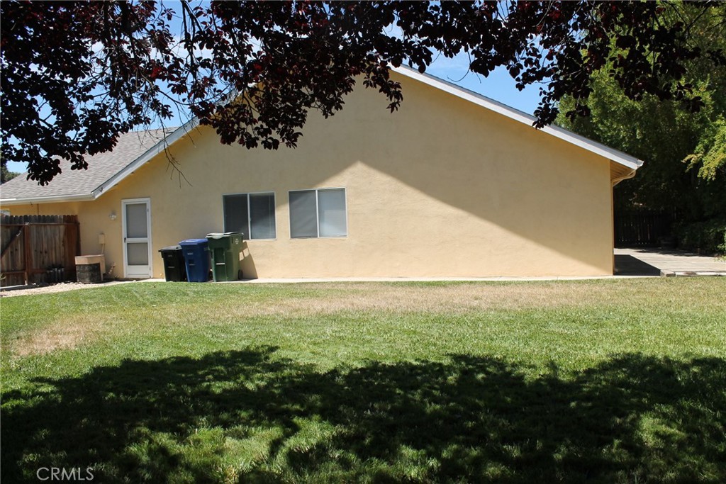 1149 Caddie Ln, Paso Robles, CA 93446