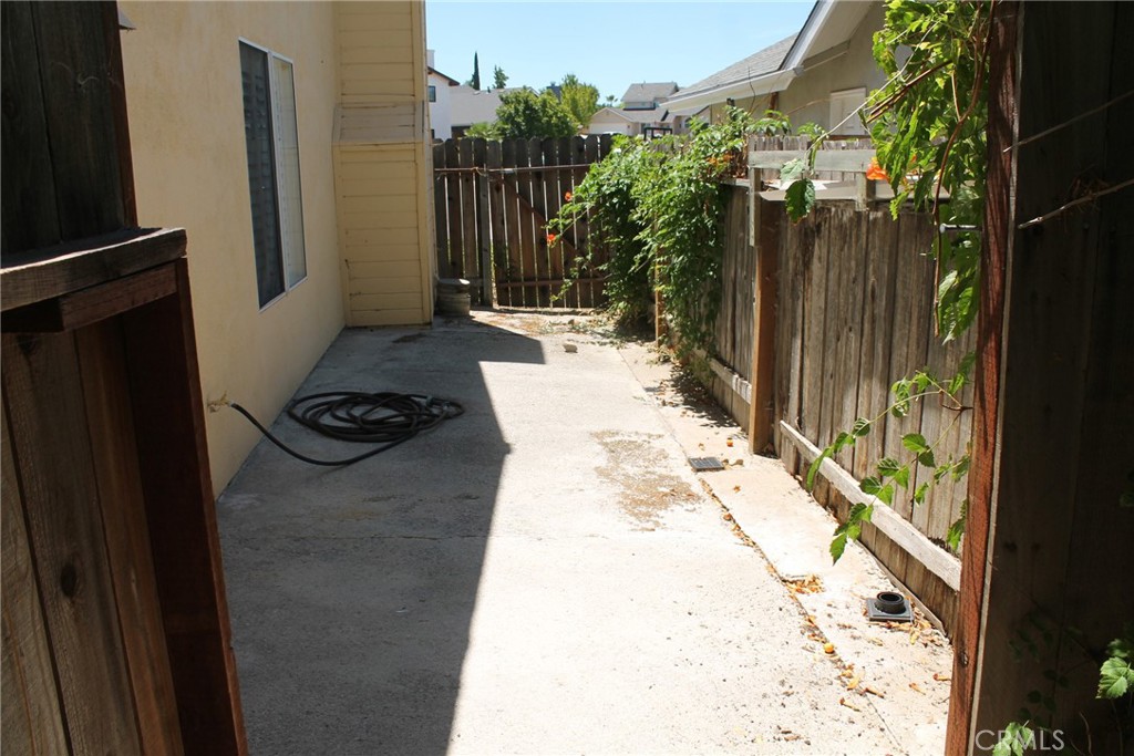 1149 Caddie Ln, Paso Robles, CA 93446