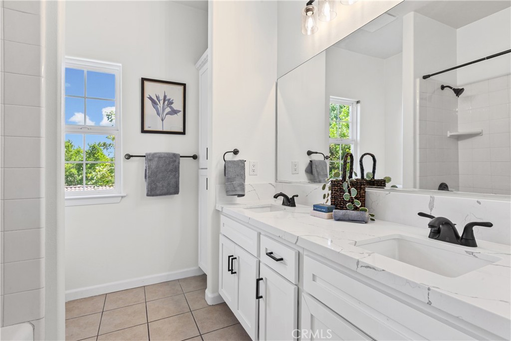 924 Riata Ct, Paso Robles, CA 93446