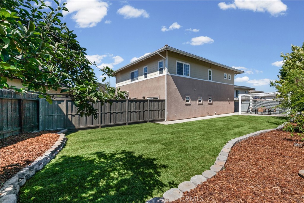 924 Riata Ct, Paso Robles, CA 93446