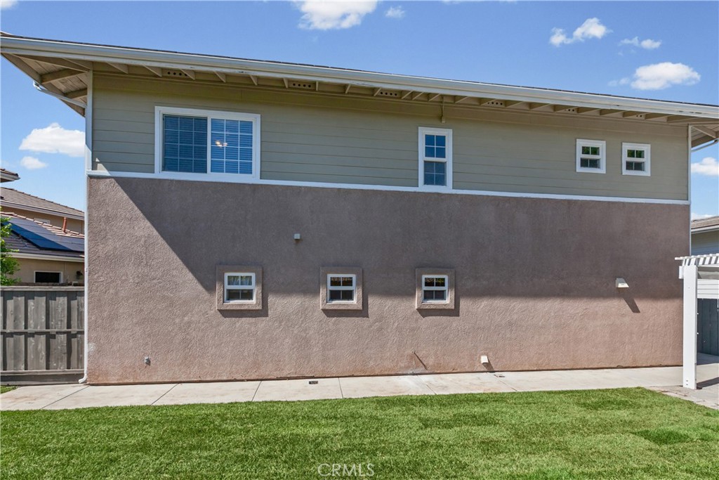 924 Riata Ct, Paso Robles, CA 93446