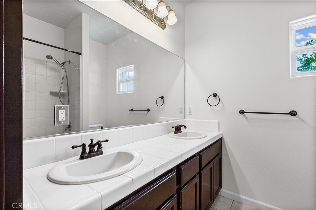 924 Riata Ct, Paso Robles, CA 93446