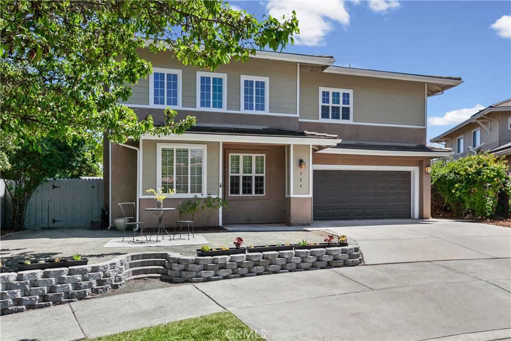 924 Riata Ct, Paso Robles, CA 93446