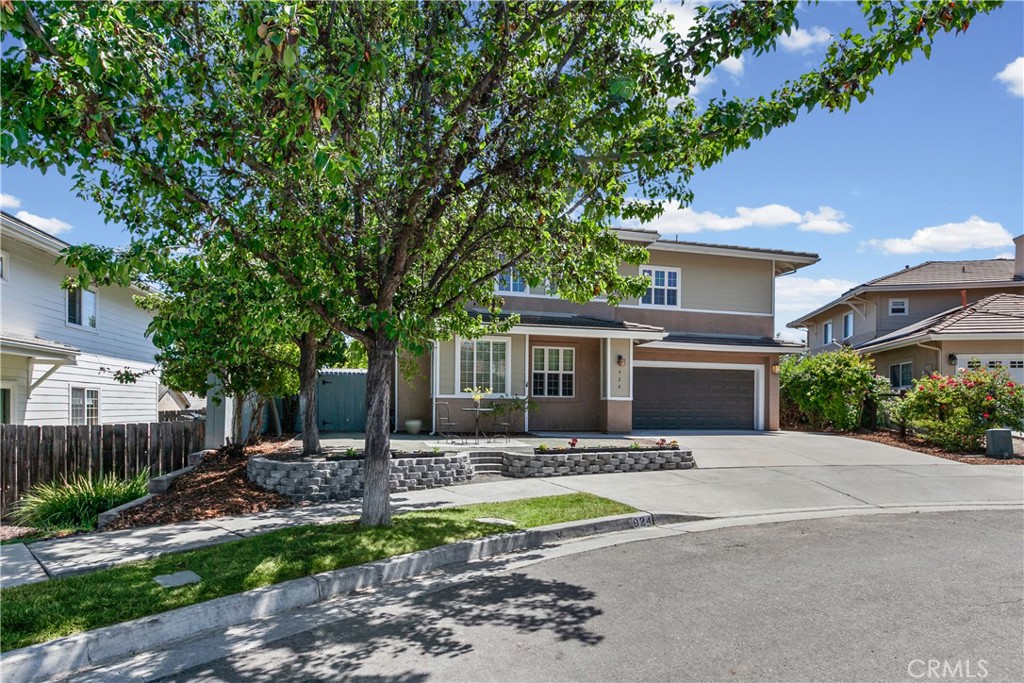 924 Riata Ct, Paso Robles, CA 93446