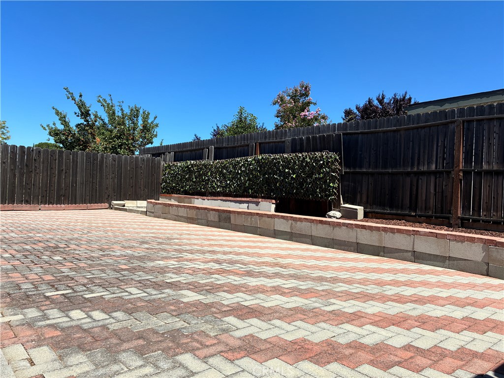 517 Queenanne, Paso Robles, CA 93446