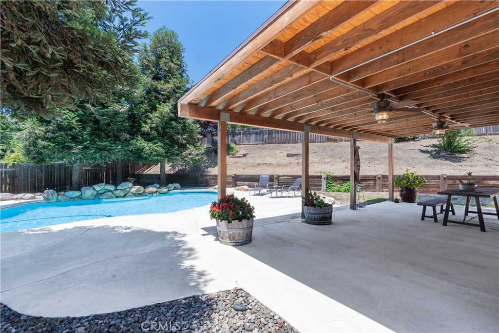1006 Running Stag Way, Paso Robles, CA 93446