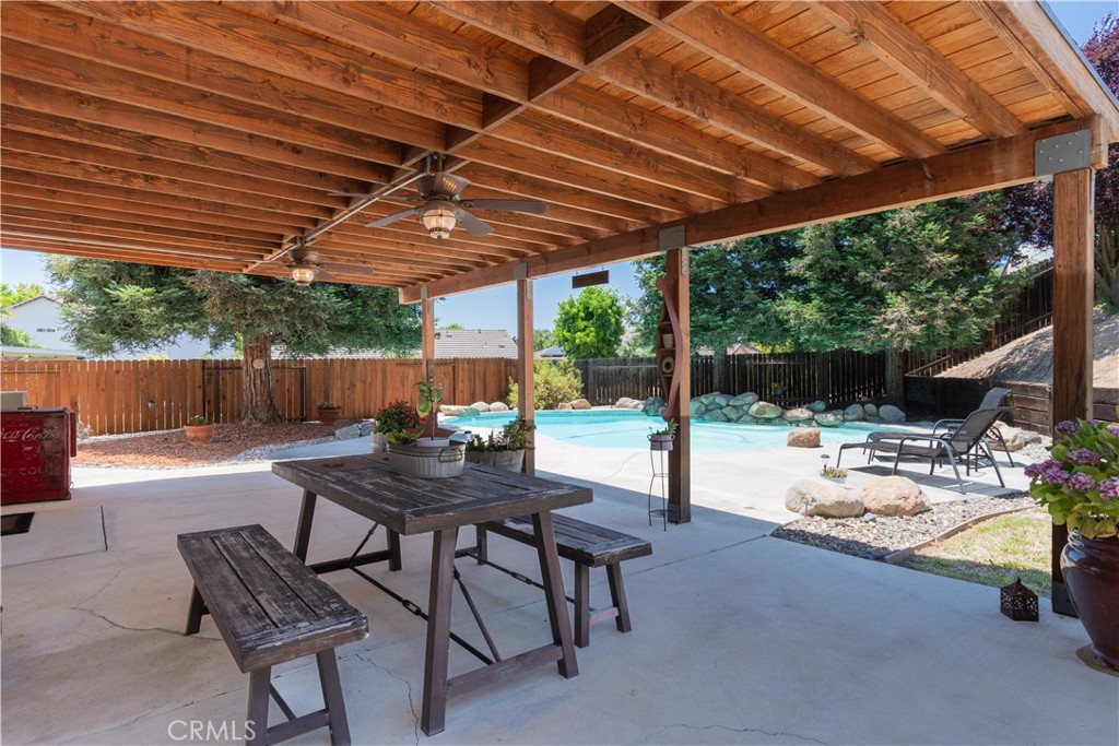 1006 Running Stag Way, Paso Robles, CA 93446