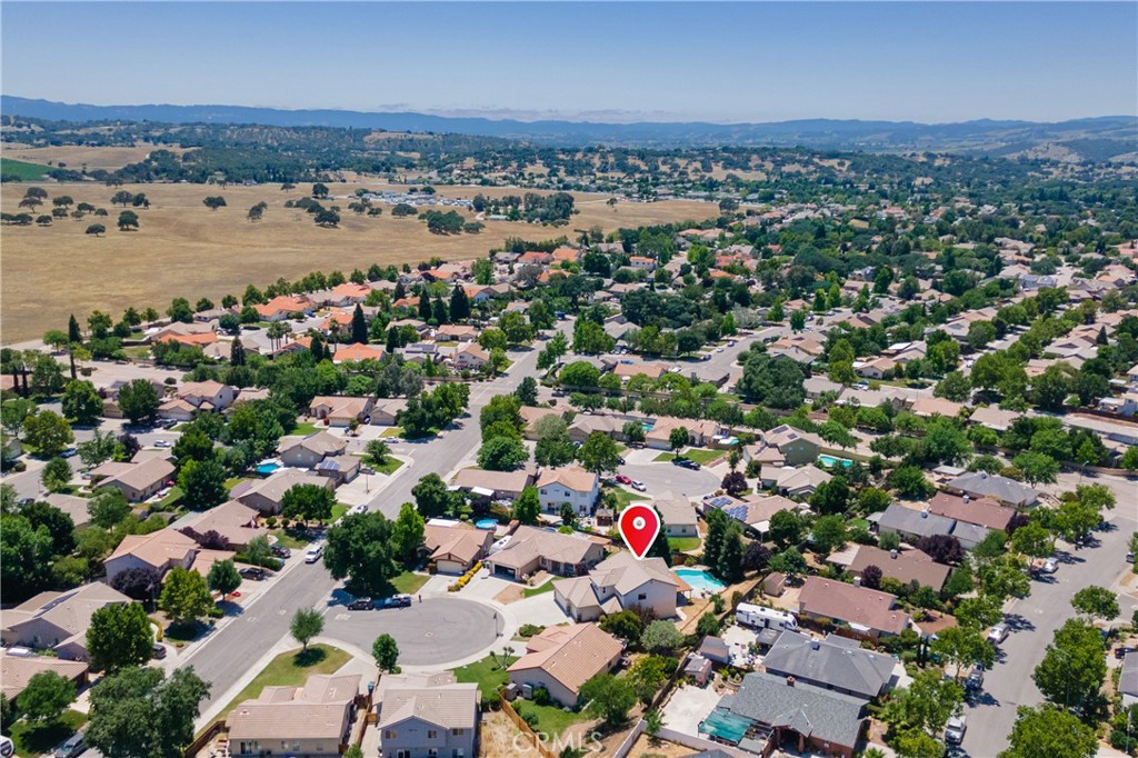 1006 Running Stag Way, Paso Robles, CA 93446