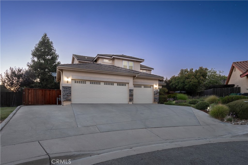 1006 Running Stag Way, Paso Robles, CA 93446