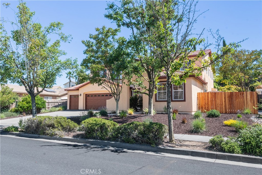 781 Angus St., Paso Robles, CA 93446