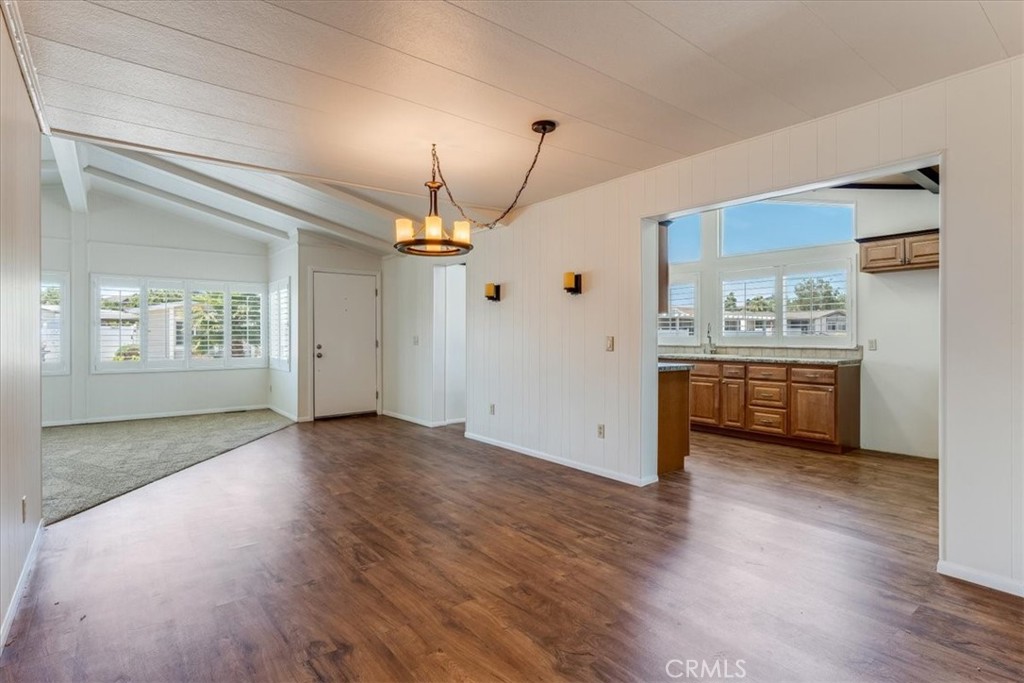 2 Dove Ct, Paso Robles, CA 93446