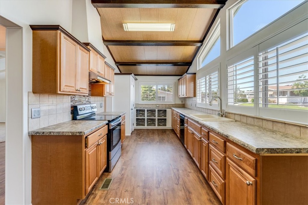 2 Dove Ct, Paso Robles, CA 93446