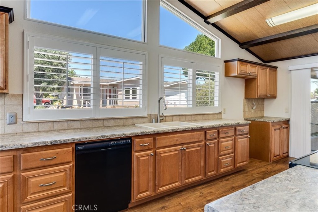 2 Dove Ct, Paso Robles, CA 93446