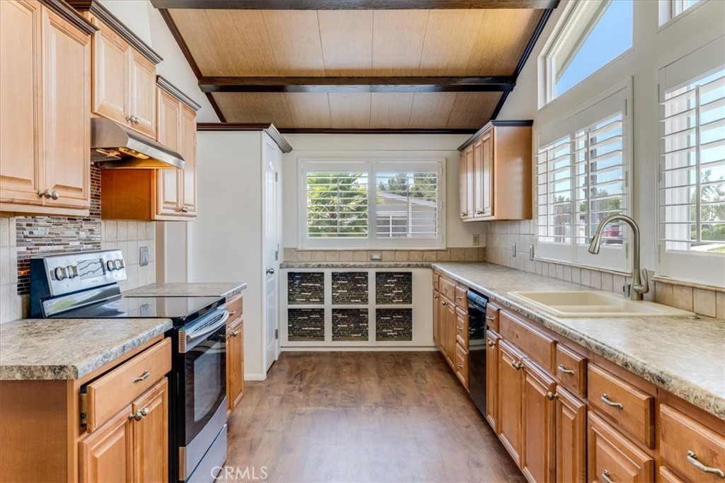 2 Dove Ct, Paso Robles, CA 93446