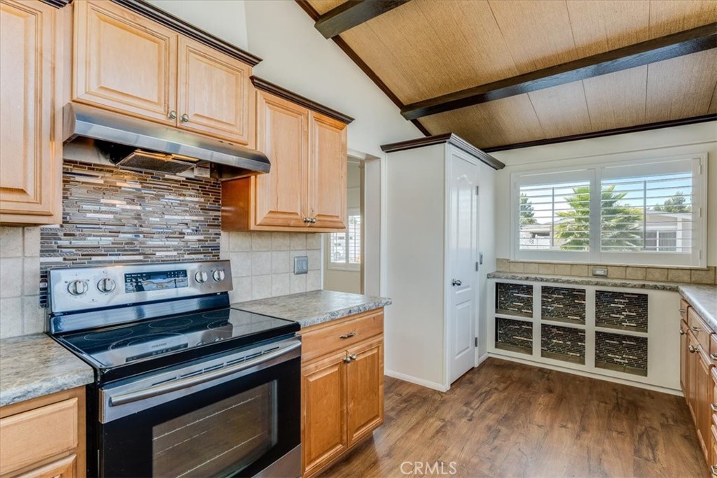 2 Dove Ct, Paso Robles, CA 93446